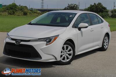 2022 Toyota Corolla LE Sedan