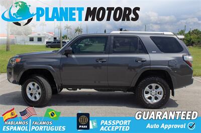 2018 Toyota 4Runner SR5   - Photo 2 - West Palm Beach, FL 33415