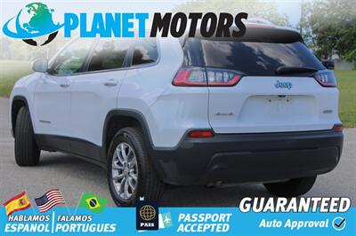 2019 Jeep Cherokee Latitude Plus   - Photo 3 - West Palm Beach, FL 33415