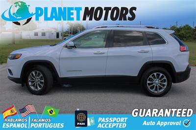 2019 Jeep Cherokee Latitude Plus   - Photo 2 - West Palm Beach, FL 33415