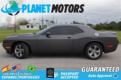 2019 Dodge Challenger SXT   - Photo 2 - West Palm Beach, FL 33415