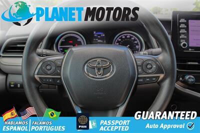 2022 Toyota Camry Hybrid LE   - Photo 12 - West Palm Beach, FL 33415