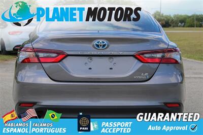 2022 Toyota Camry Hybrid LE   - Photo 4 - West Palm Beach, FL 33415