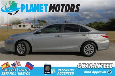 2017 Toyota Camry LE   - Photo 2 - West Palm Beach, FL 33415