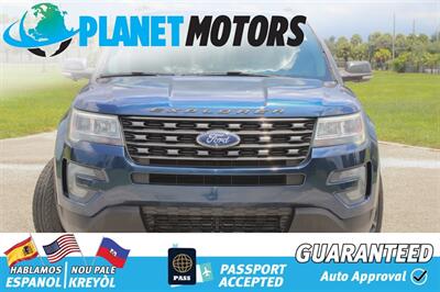 2017 Ford Explorer XLT   - Photo 8 - West Palm Beach, FL 33415