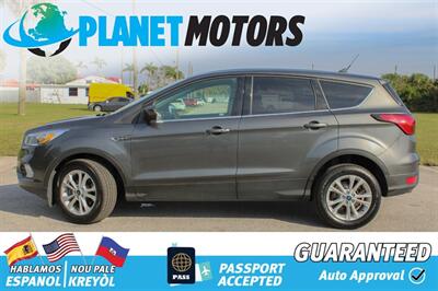 2019 Ford Escape SE   - Photo 2 - West Palm Beach, FL 33415