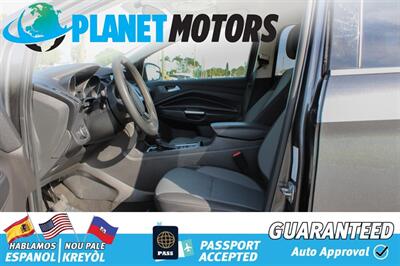 2019 Ford Escape SE   - Photo 9 - West Palm Beach, FL 33415