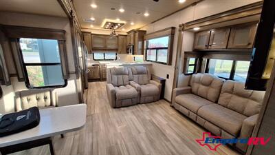 2022 VILANO 390LK   - Photo 6 - Liberty, TX 77575