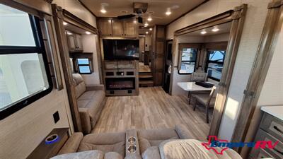 2022 VILANO 390LK   - Photo 9 - Liberty, TX 77575