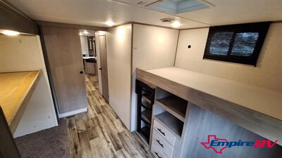 2022 Keystone Coleman   - Photo 15 - Liberty, TX 77575