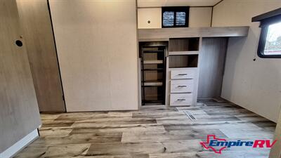 2022 Keystone Coleman   - Photo 14 - Liberty, TX 77575