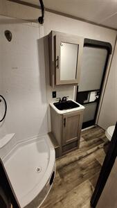 2022 Keystone Coleman   - Photo 12 - Liberty, TX 77575