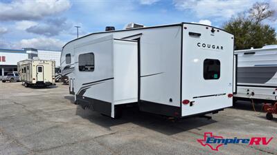 2025 Keystone Cougar   - Photo 3 - Liberty, TX 77575