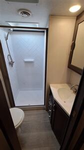 2025 Keystone Cougar   - Photo 9 - Liberty, TX 77575