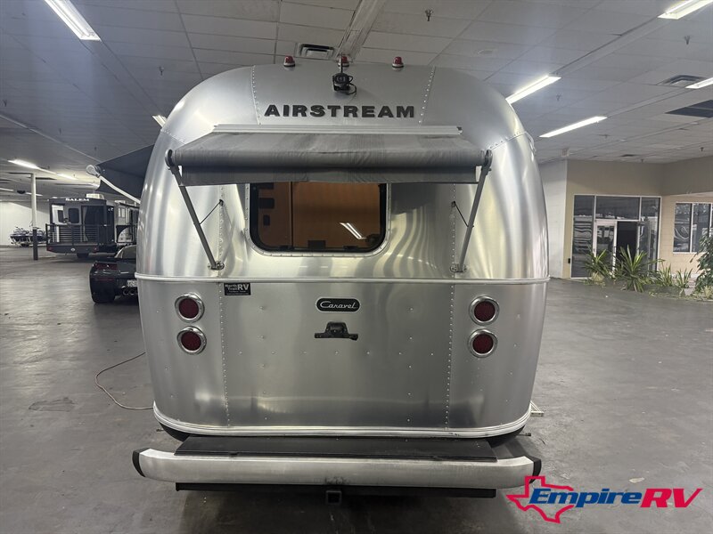 2020 Airstream Caravel 22FB   - Photo 5 - Liberty, TX 77575