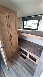 2023 Heartland MILESTONE 370FLMB   - Photo 11 - Liberty, TX 77575