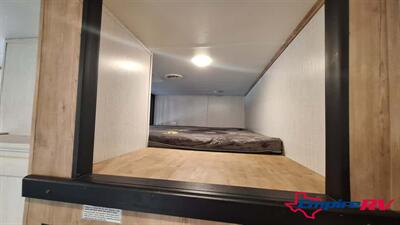 2023 Heartland MILESTONE 370FLMB   - Photo 16 - Liberty, TX 77575