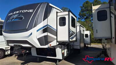 2023 Heartland MILESTONE 370FLMB   - Photo 1 - Liberty, TX 77575