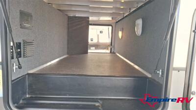 2023 Heartland MILESTONE 370FLMB   - Photo 4 - Liberty, TX 77575