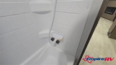 2026 Salem 26ice   - Photo 22 - Liberty, TX 77575