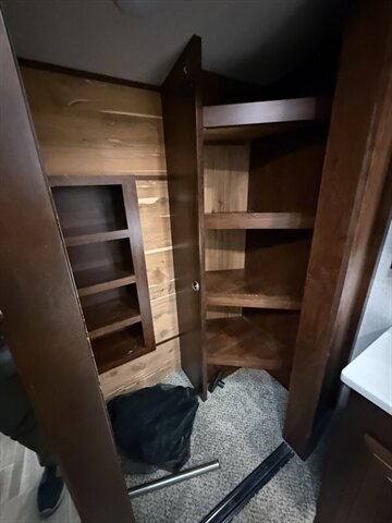 2019 Jayco pinnacle 36FBTS - Photo 16 - Liberty, TX 77575