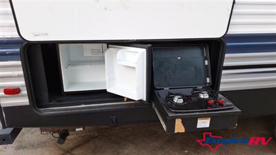 2022 Keystone 295BH SPRINGDALE - Photo 10 - Liberty, TX 77575