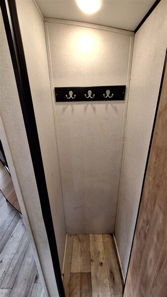 2022 Keystone 295BH SPRINGDALE - Photo 7 - Liberty, TX 77575