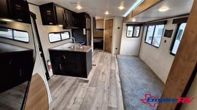 2022 Keystone 295BH SPRINGDALE - Photo 11 - Liberty, TX 77575