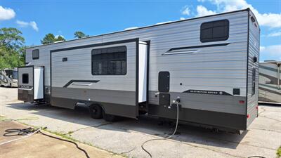 2025 Coachmen Catalina 42CONDO - Photo 3 - Oxnard, CA 93030