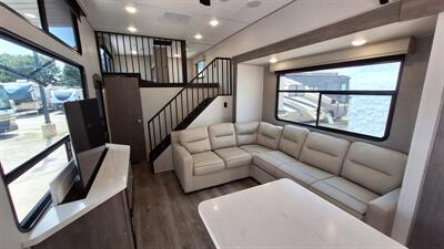 2025 Coachmen Catalina 42CONDO - Photo 7 - Oxnard, CA 93030