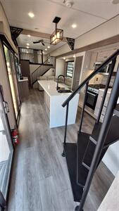 2025 Coachmen Catalina 42CONDO - Photo 5 - Oxnard, CA 93030
