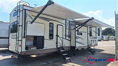 2021 Forest River SALEM HEMISPHERE 353BED   - Photo 4 - Liberty, TX 77575