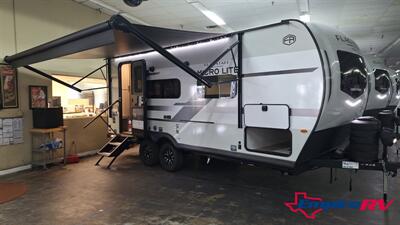 2026 Flagstaff MICRO LITE 21FBRS   - Photo 2 - Liberty, TX 77575