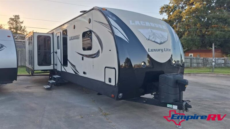 2018 Forest River Lacrosse 337RK   - Photo 1 - Liberty, TX 77575