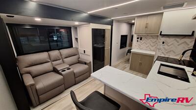 2026 SALEM 24RBHL - Photo 13 - Liberty, TX 77575