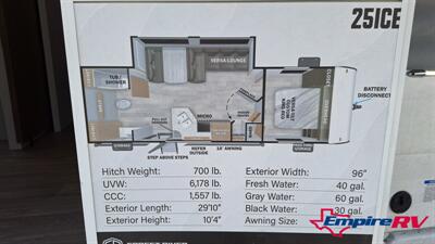 1996 Forest River Salem   - Photo 15 - Liberty, TX 77575