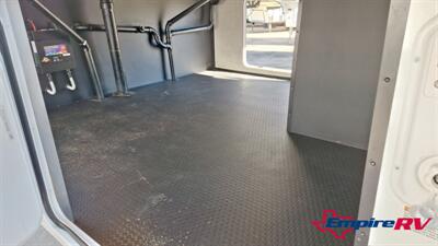 2021 Palomino COLUMBUS 382FB   - Photo 4 - Liberty, TX 77575