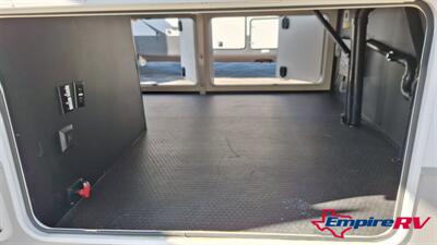 2021 Palomino COLUMBUS 382FB   - Photo 7 - Liberty, TX 77575