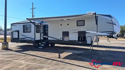 2021 Forest River Cherokee Artic wolf 3660suite