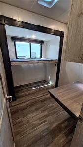 2022 Keystone Avalanche 377MB   - Photo 12 - Oxnard, CA 93030