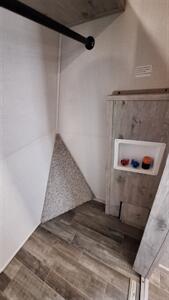 2022 Keystone Avalanche 377MB   - Photo 16 - Oxnard, CA 93030