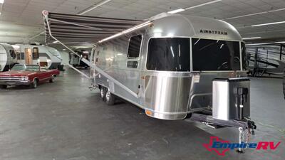 2020 Airstream GLOBETROTTER 27FB   - Photo 2 - Liberty, TX 77575