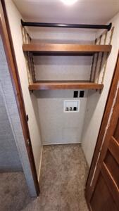 2016 HEARTLAND BIGHORN 3750FL   - Photo 14 - Liberty, TX 77575