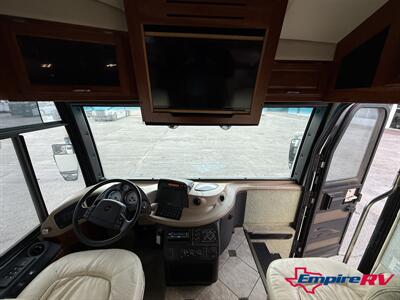 2006 Fleetwood REVOLUTION le 40E   - Photo 13 - Liberty, TX 77575
