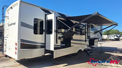 2022 Forest River Riverstone 39RKFB   - Photo 7 - Liberty, TX 77575