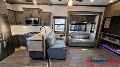 2022 Forest River Riverstone 39RKFB   - Photo 10 - Liberty, TX 77575