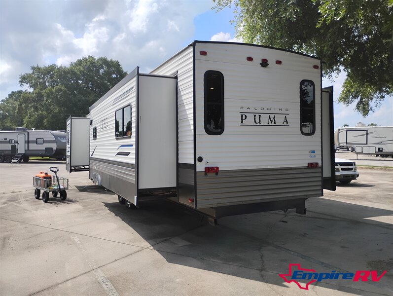 2020 Palomino puma 38den - Photo 5 - Liberty, TX 77575
