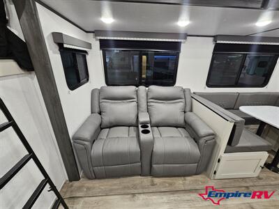 2025 Coachmen SPIRIT ULTRA LITE 2963bh   - Photo 12 - Liberty, TX 77575