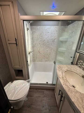 2020 Jayco EAGLE 355MBQS - Photo 16 - Liberty, TX 77575