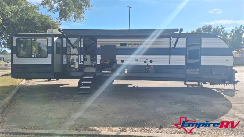 2021 cherokee 306mm - Photo 4 - Liberty, TX 77575